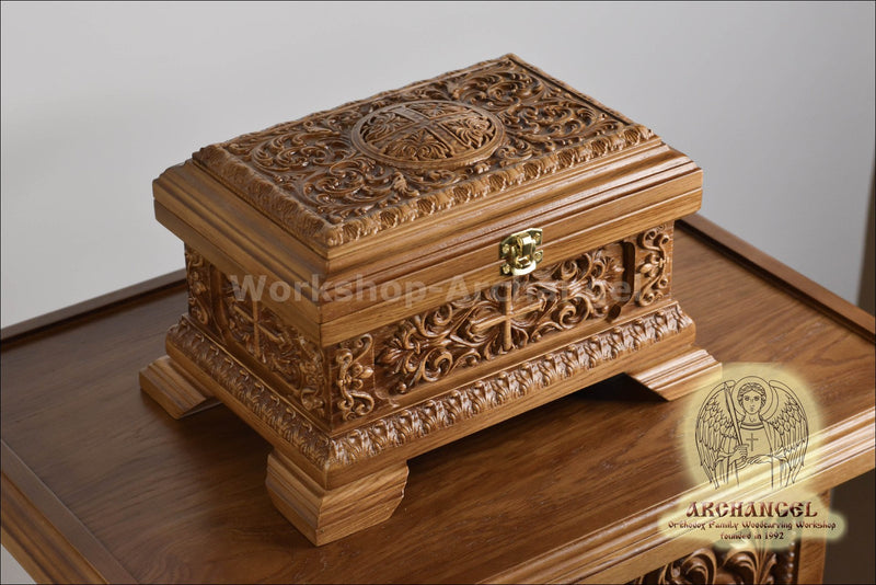 RELIQUARY BOX CARVED WOODEN