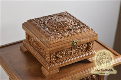 CARVED WOODEN RELIQUARY BOX RELIGIOUS RELIQUARY FOR CHURCH