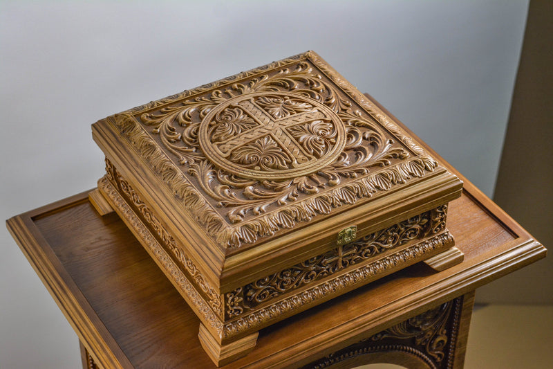 RELIQUARY BOX NATURAL WOOD CARVED RELIGIOUS GIFT